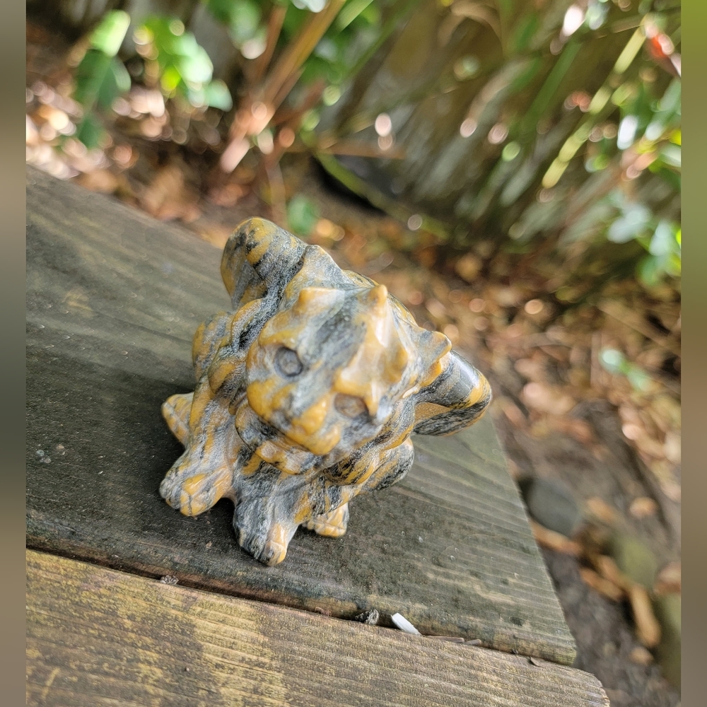 Bumblebee jasper gargoyle